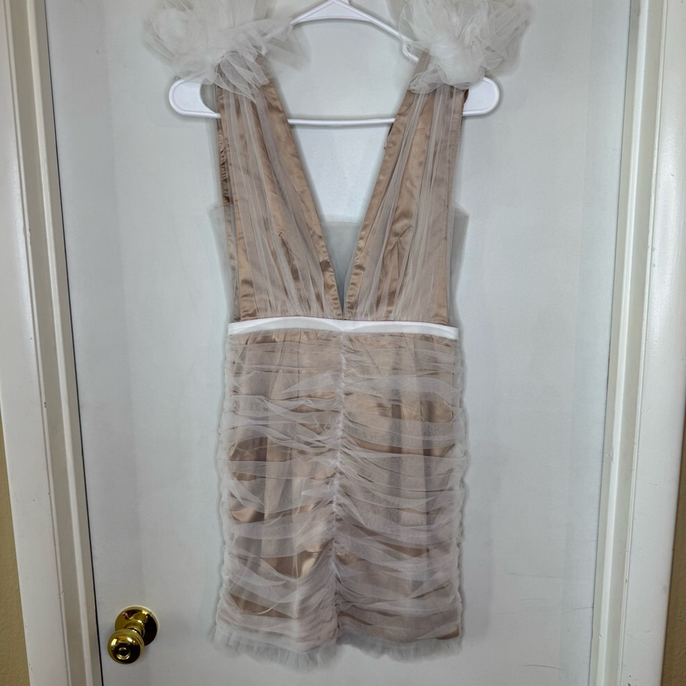 ❕SALE❕ Selfie Leslie Sheer Elegant White Mini Dress - Picture 3 of 7